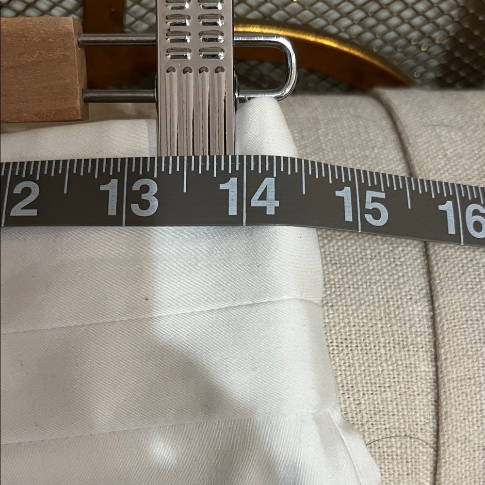 Banana Republic Cream Midi Skirt - Picture 3 of 4